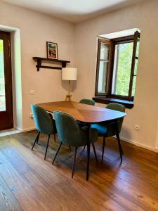 The Cottage in the Trees