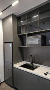 Hermanos Apartment 113