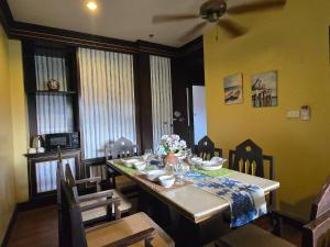 AoNang BeachFront Poolvila Krabi