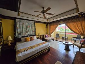 AoNang BeachFront Poolvila Krabi