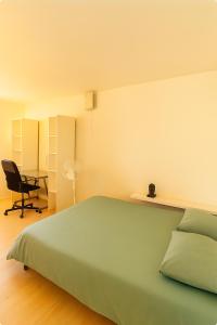 Sejours chez l'habitant Anglet, Chambre privee, quartier Quintaou : photos des chambres