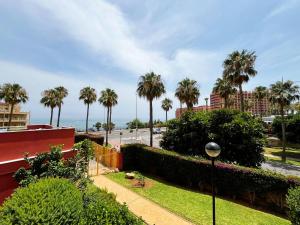 2 Bedroom Apartment with Spacious Terrace