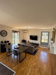 Appartements Appart Victor Hugo : Appartement 2 Chambres