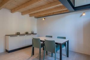 Ernesto Cottage Battaglia Appartamenti