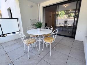 Appartements T2 a proximite des plages : photos des chambres