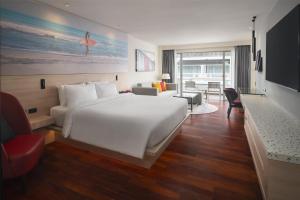 Radisson RED Phuket Patong Beach