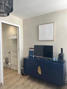 Hotels Hotel Echappee en Baie - Parking prive gratuit dont forfaits bornes electriques reservable : photos des chambres