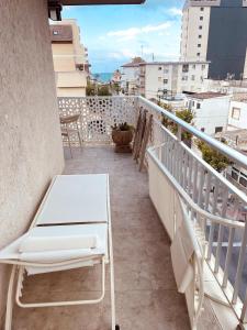 Bright apartment near the beach and port