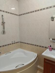 Квартира 2-кімнати Центр