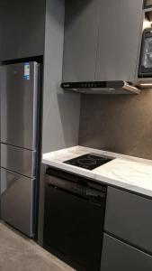 Hermanos Apartment 114