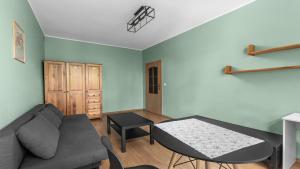 Grzegórzki Comfort Apartment by BookingHost
