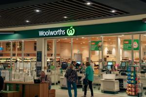 Art Deco Retreat with Carpark