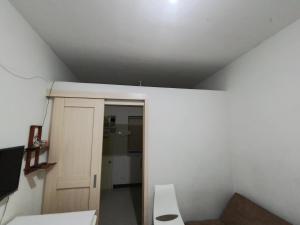 Fully Furnished 1 Bedroom Condo Unit