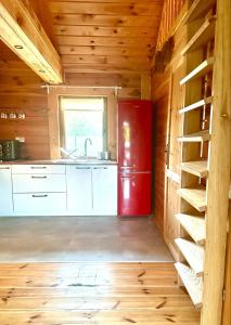 Poleskie zacisze, domek Bocian, kominek, balia,sauna,wifi