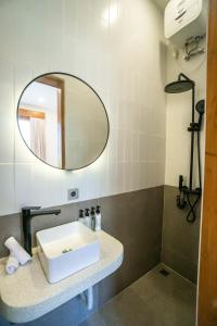 NEW! Spring Villa - 2BR Villa in Kerobokan