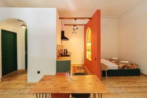 Stylish Studio near Station Square - by Wehost