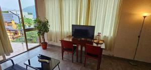 Apartment with two rooms and shared bathroom