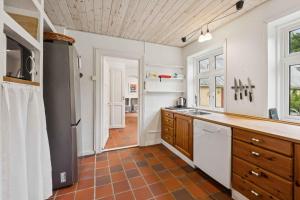 Bright Holiday Home With Garden And Togetherness