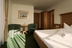 Hotel Martini Kaprun inkluding breakfast & free parking