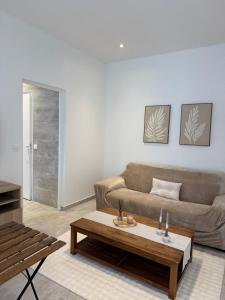 Appartements Modern apartment - Saint-Ouen 15 min from Paris : Appartement 1 Chambre
