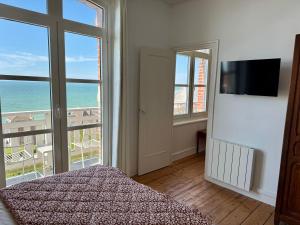 Appartements Appartement Aloyse, vue mer Ault : photos des chambres