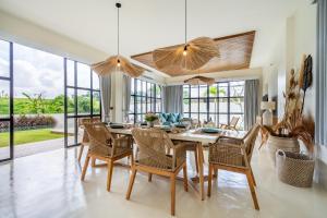 Nicolas Villa Canggu