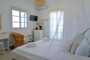 Heliotropio Studios & Apartments Milos Greece