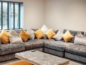 Ty Afon Reg - Uk38509