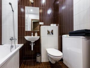 Tarnogaj Apartment - Terrace, Park Nearby - by Rentujemy