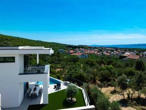 Luxury villa 45 with infinity pool