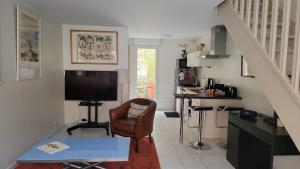 Appartements Maison de ville renovee avec terrasse et parking : photos des chambres