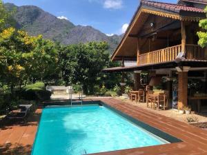Ban Villa PhaSouk - 3hvězdičkové hotely ve městě Vang Vieng