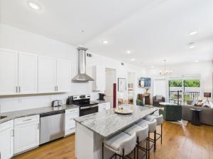 Gallatin Retreat-Private Balcony-In East Nashville