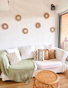 "LE COSY" très calme vue mer place de parking