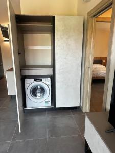 Timetofreedom Crystal of the lake