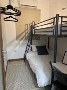 Bright & Airy 3 Bedroom Apartment