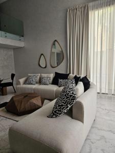 Loft confort, lumineux, avec accès piscine dans une résidence sécurisée