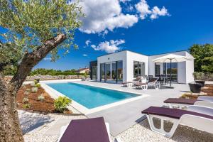 Villa Magdalena with private pool