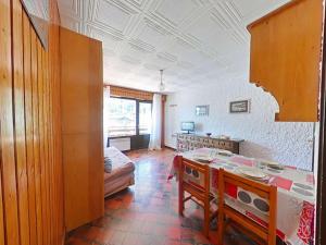 Apartment (4 Adults) room in Appartement Le Grand-Bornand 1 pièce 4 personnes - FR-1-241-126