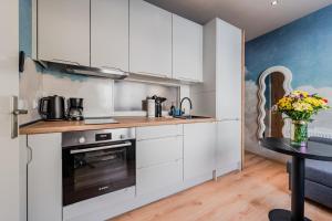 Heavenly flat in Berlin self check in