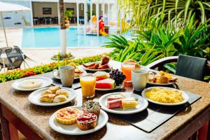 El Aram Beach & Convention