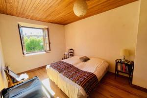 Maisons de vacances Large family nest with garden : photos des chambres