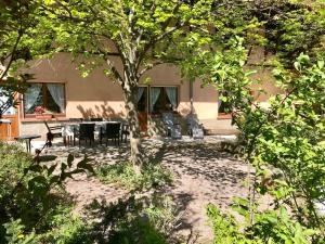 Appartements La Cour Zaepffel : Appartement avec Terrasse