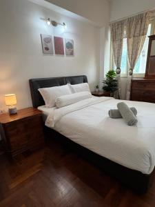 Roamia Retreat - Tropical house