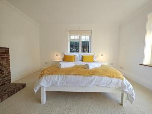 The Nook - Brighstone