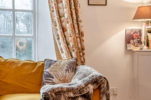 Rectory Cottage - Brighstone