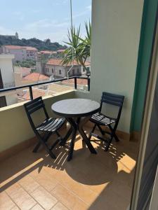 Luxury Green Apartment