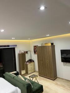 الشيخ زايد بيفرلي هيلز ويستاون