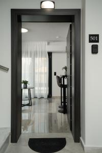 TOWER 15 Suites, Nilie Hospitality MGMT