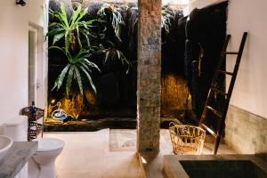 3BR, Sanur, Villa, Warm Pool, Piano, King, Tubs